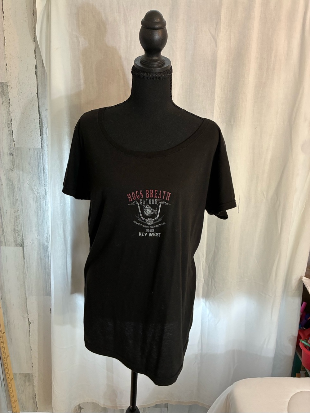 Tultex Black Hogs Breath Saloon Key West Graphic Tee - Women’s Sz XXL